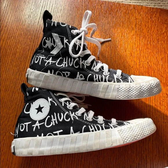 CONVERSE NOT A CHUCK high top sneaker. Size 4. - Picture 5 of 9